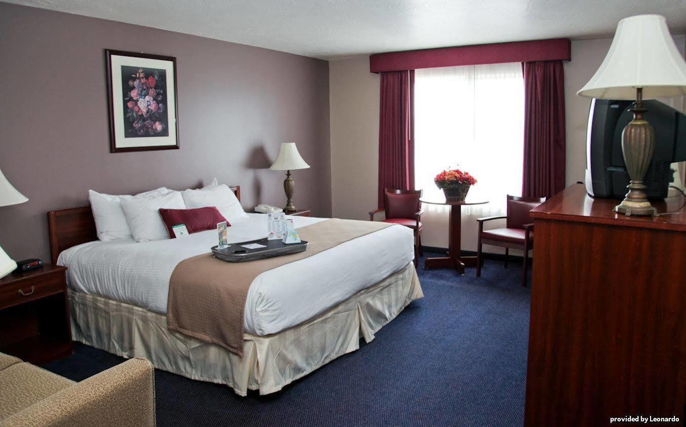 Best Western Plus Great Northern Inn Havre Room photo