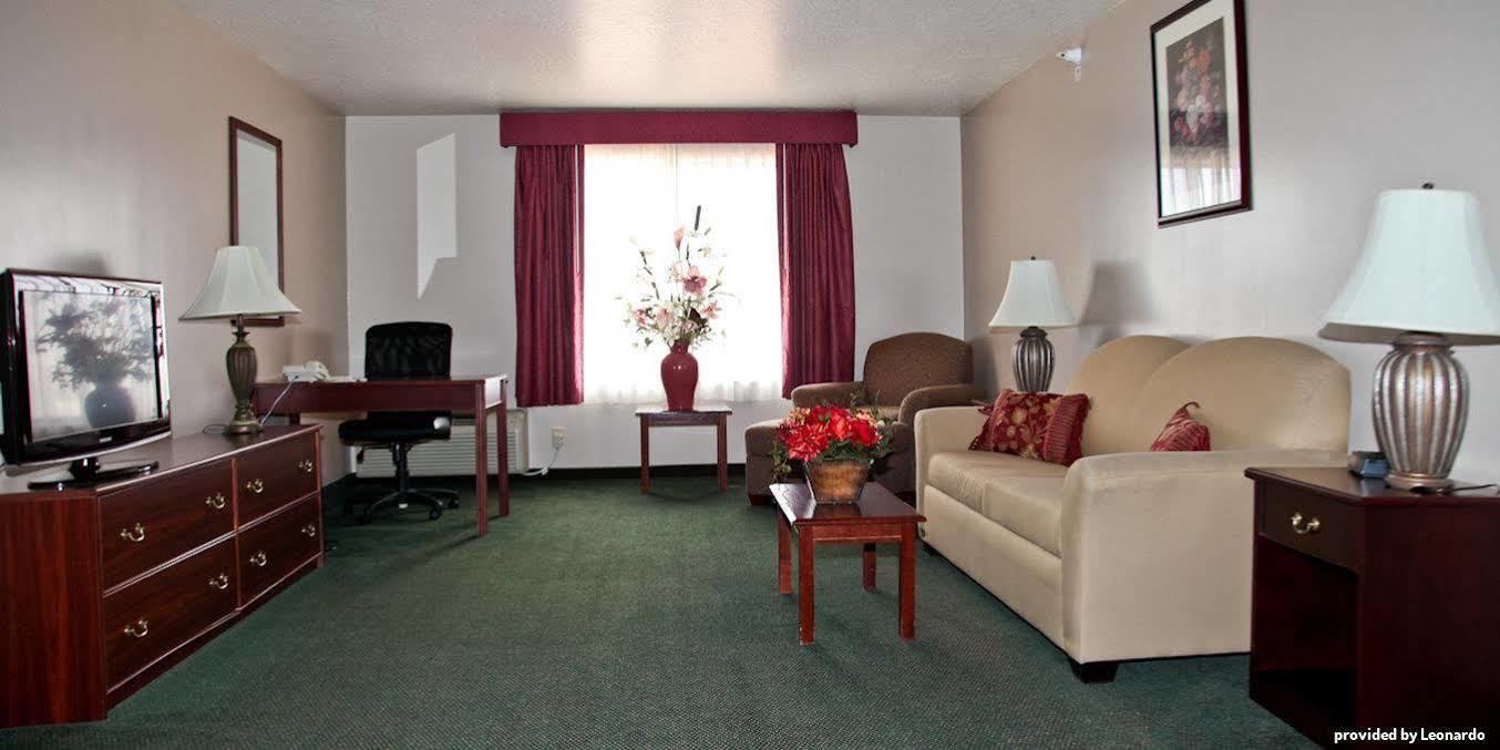 Best Western Plus Great Northern Inn Havre Room photo